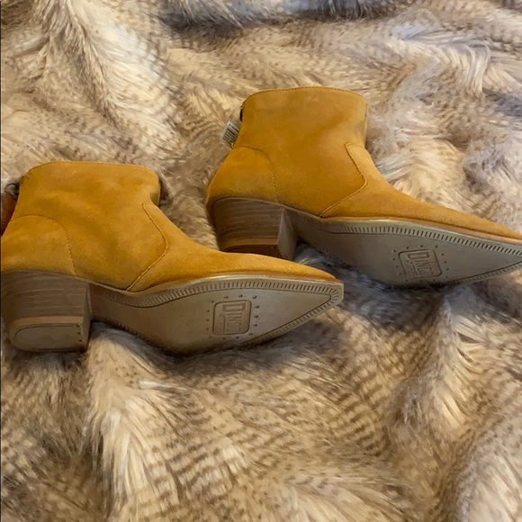 Dingo western bootie - mustard color - Picture 4 of 5